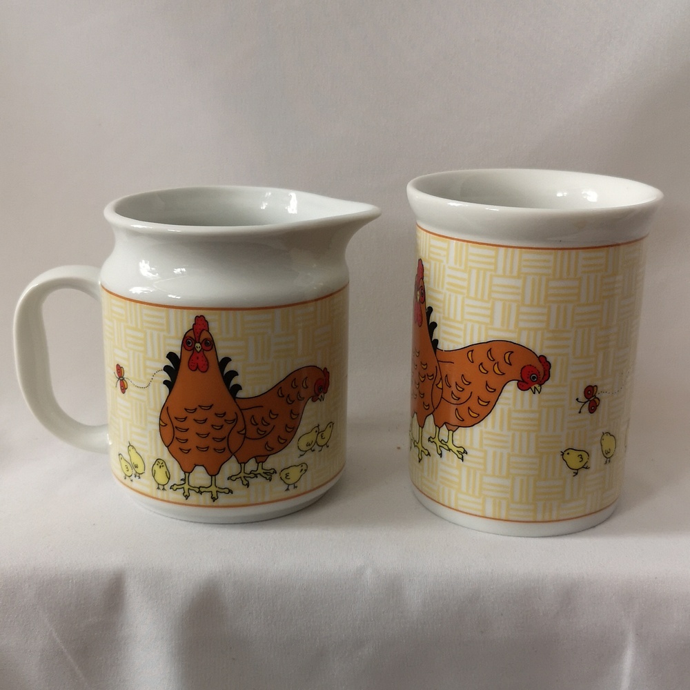 Vintage Cameron Japan Pitcher Jug and Utensil Holder Hens, Chicks w Butterflies